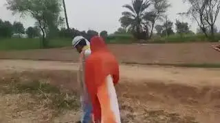 Кизини узатайотган ота