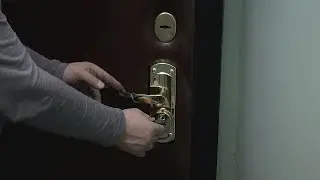 Как установить ручки PW5501 под броненакладку?