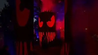It’s  Halloween time get scared #themepark #spooky #halloween #scary