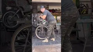 Gambiarra do dia (Penny-Farthing / velocípede)🤙🤪 #parte3