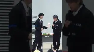 Han singing happy birthday for Changbin #StrayKids #SKZ #Changbin #HanJisung