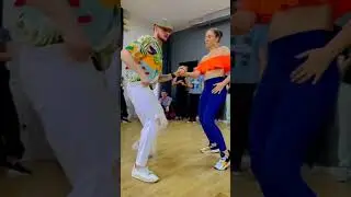 Bachata Blanca - Raul y Maria