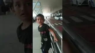 Ado maksa jalan ke terowongan bandara