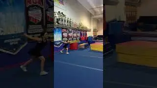 Tumble Training: Tumbling With Flow Looks SO SMOOTH!