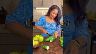 EASY DETOXIFYING GREEN JUICE RECIPE