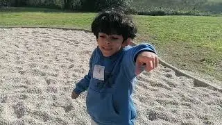 Uma tarde no parque com  vovó Nete. As Histórias do Arthur!