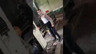 за нами наблюдают, нашли станки на заброшке
