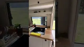 ALKOVENLİ VE BALKONLU KARAVANLA KAMP