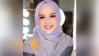 Cut Meyriska Cantik Berhijab