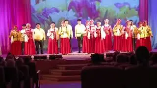 Погостить бы мне у мамы