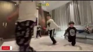 ВОТ ПОЧЕМУ МЕССИ ХОРОШО ИГРАЕТ!!!😂