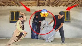 Second Wife: Confrontation between the first and second wives behind a locked door 😱😱😱