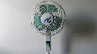 1993 Breezemaster 12