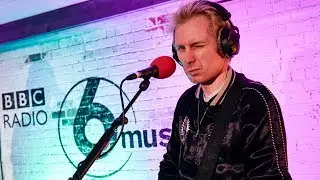 Franz Ferdinand - Always Ascending (6 Music Live Room)