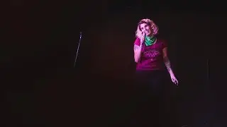 Cómo trabajar en publicidad y no pegarte un tiro en la concha | Lia Copello | EntreTodas