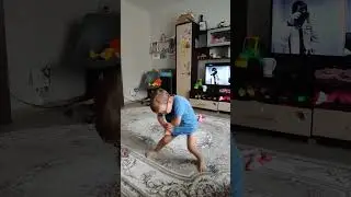 спикермен+танец=топ