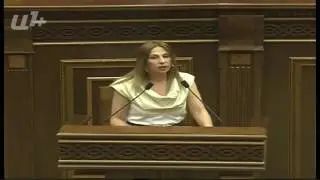 «Մի տղամարդ չկա՞, որ խփի սրանց»