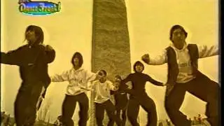 はじけてダンスフリーク　のオープニングテーマです