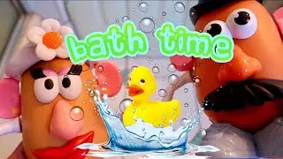 Toy Story Mr Potato Head and Mrs Potato Head take a BATH!!