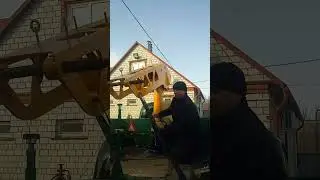 ГАЗ-51А с  гидрокраном ЛЗАП 4031. A Soviet truck with a manipulator.