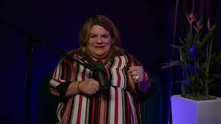De todo Menos Politica - Ivelissa Ríos
