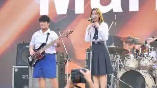 เล่นเกินเพื่อน(Just Friends) - MARKET FEEL LIVE FWD Music Live Fest 2 @Central World