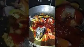 fry fish and cook in catsup souce 🤤🤤 