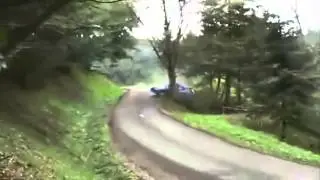 Выехал из поворота