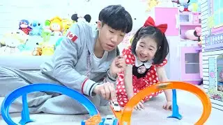Boram and her friends decorate playhouses and other adventures of friends