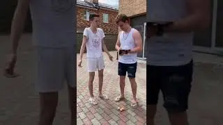 Удар по яйцам 🤮😡