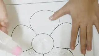 LUKISAN BUNGA TEKNIK KOLAJ