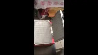 Электровафельница Лакомка