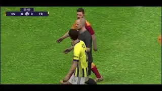 Pes mobile oynadım frikik goll