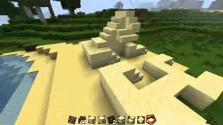 Small Minecraft sphinx