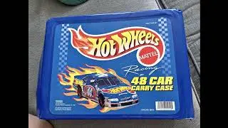Hot Wheels Facebook Find - 1997 Carrying Case