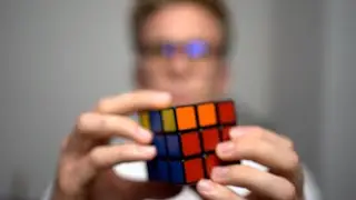 4 Life Lessons from a Rubiks Cube