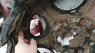 Ктз Т-70с Замена Распределитя😁 И Замена ведущих Звёзд🤗 и вожусь с Гусеницами 😁😁😁