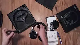 Best Budget Noise Canceling Headphones? | Cowin E7 Unboxing & First Impressions
