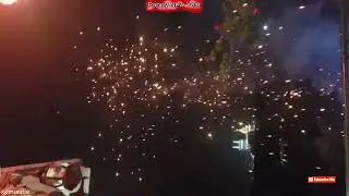Máy múc, xe múc đốt pháo hoa đón giao thừa | Happy New Year