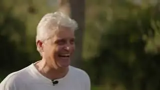 Тиньков смеётся