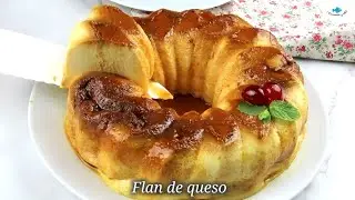 En microondas y está buenísimo. Esta es una receta de flan de queso deliciosa.
