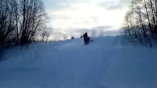 Самодельный  снегоход с двигателем Лифан 15л.с преодолевание высокой горки