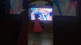 #Parnikha's Funny Dance Video