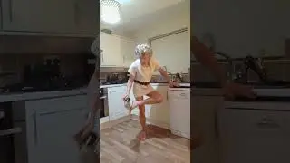 crossdresser high heel try on