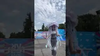 Даша Дошик удивила своим нарядом на ВКфест в костюме медузы 