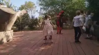 Дэдпул на празднике у Андрея