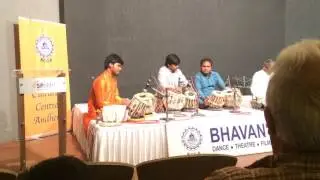 Kaida of Ustad Habibudin khan Sahab kaida played by Tarun Lala with Pt. Arvind Mulgaonkar(12/6/16)