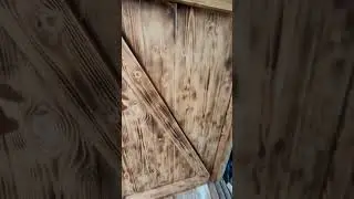 Красивая дверь в сарай своими руками 