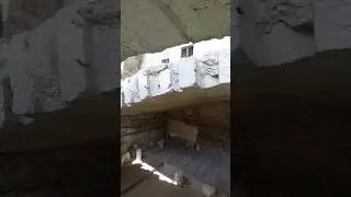 Раскопали античку под мечетью: много металла в блоках (Тарсус, Турция)