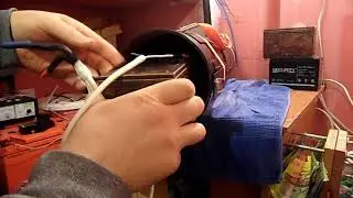 ПОДВОДНЫЙ СКУТЕР БУКСИРОВЩИК - Как установить батареи в подводный буксировщик.